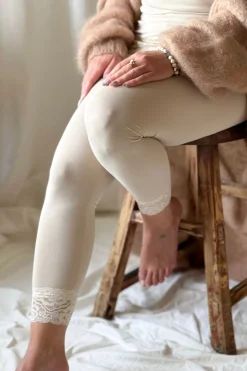 Bamboo Lace leggingsit, beige