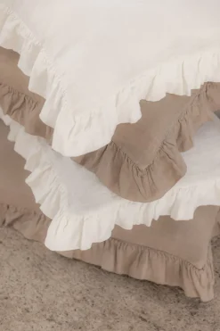 Bohemian frill pellavatyynynpäällinen, cashmere