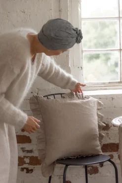 Bohemian frill pellavatyynynpäällinen, cashmere