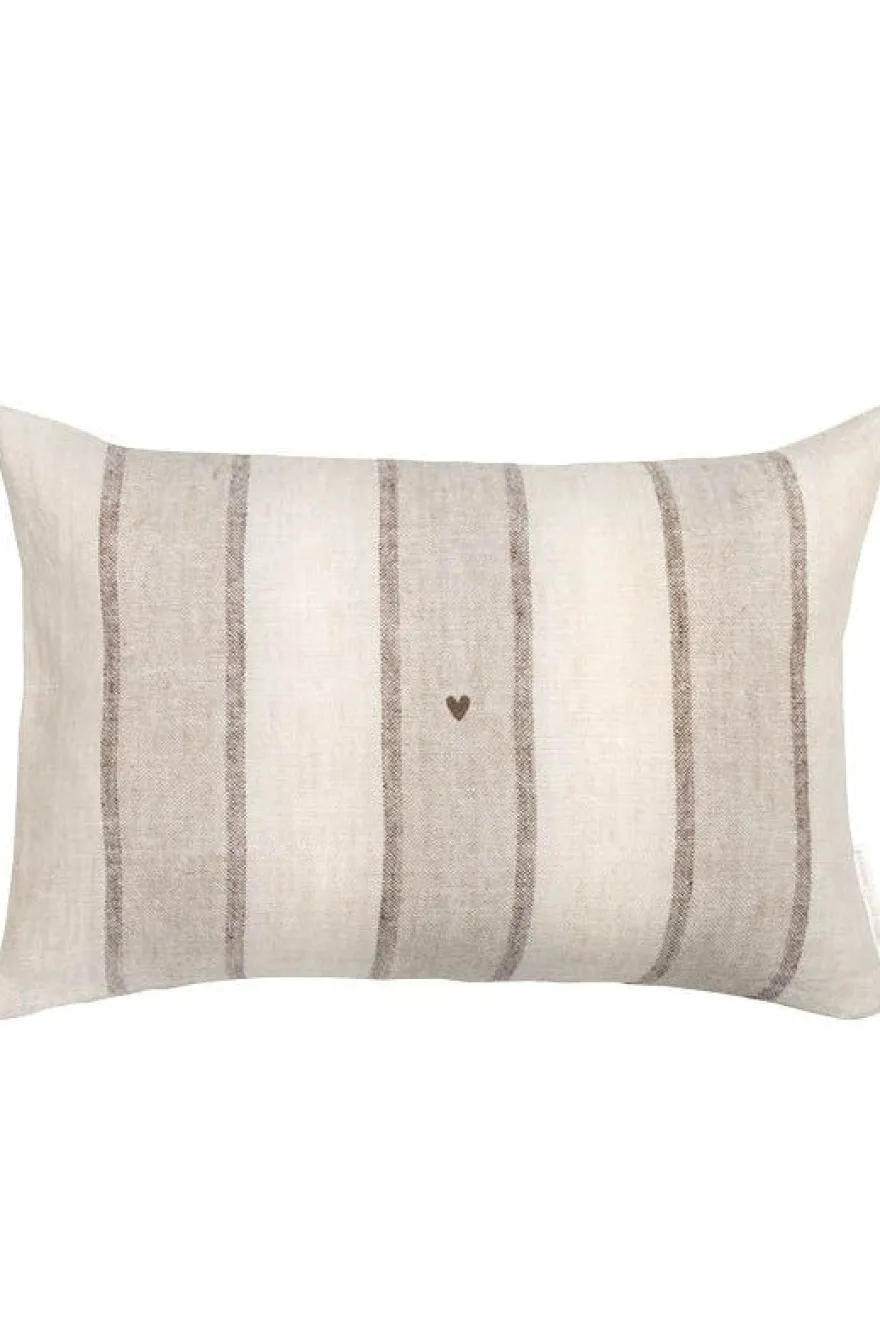 Bold Stripe koristetyyny