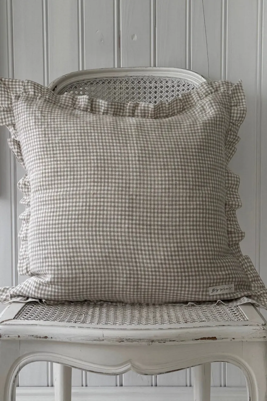 Bypias Ruffle pellavatyynyliina, beige check