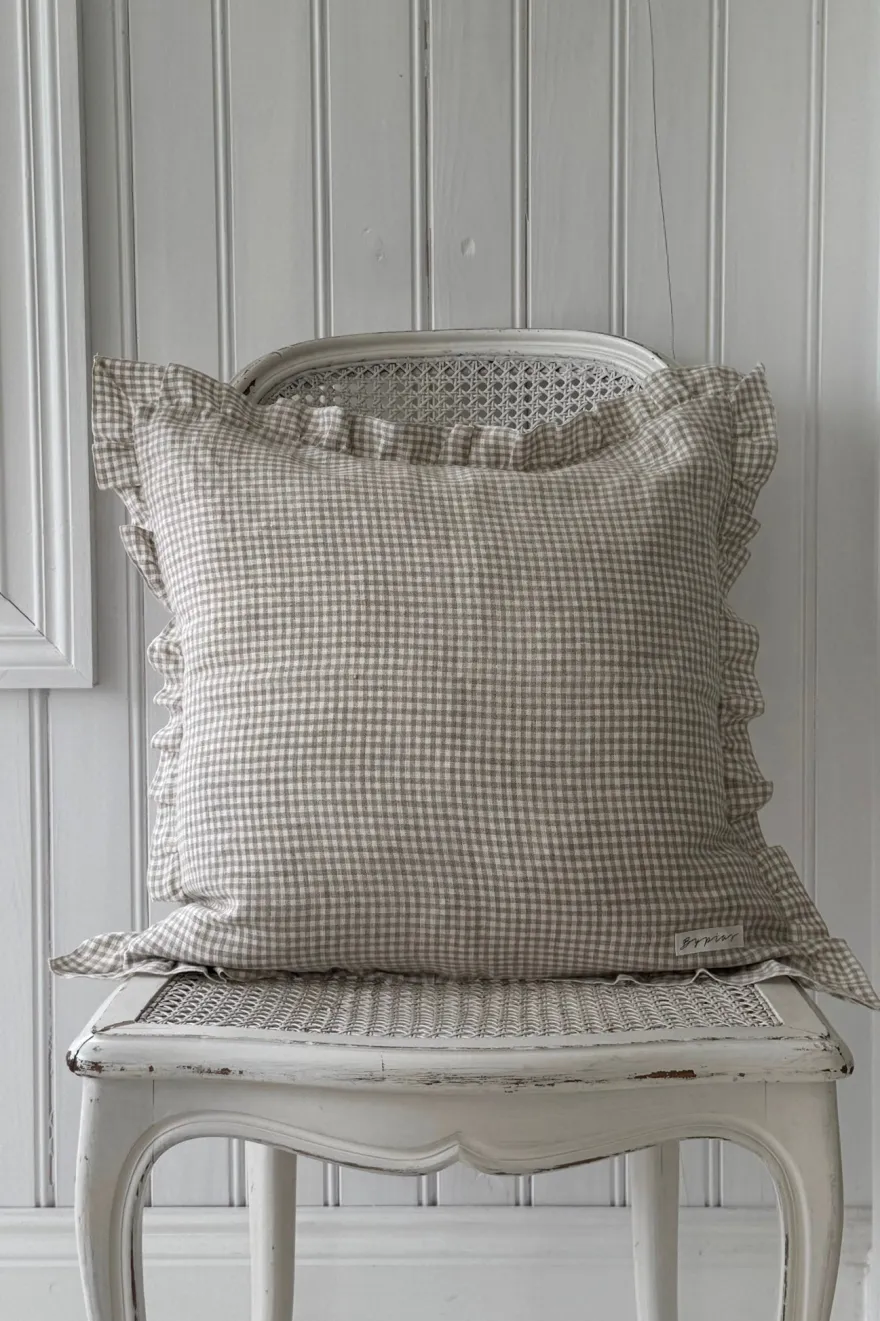 Bypias Ruffle pellavatyynyliina, beige check