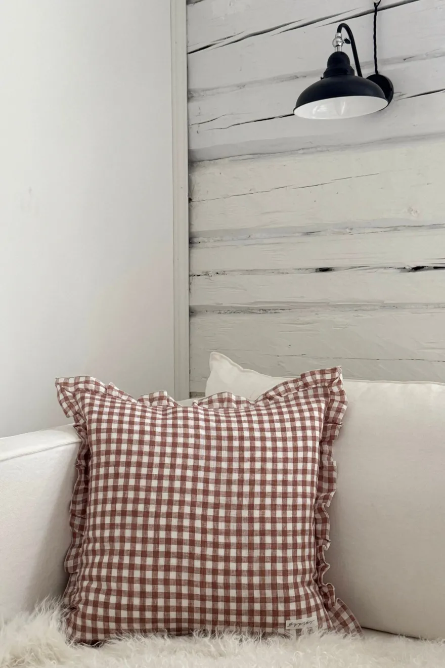 Bypias Ruffle pellavatyynyliina, pepperosa check