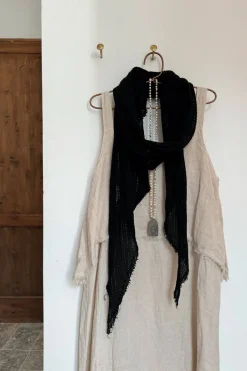 Crochet mesh puuvillahuivi, musta