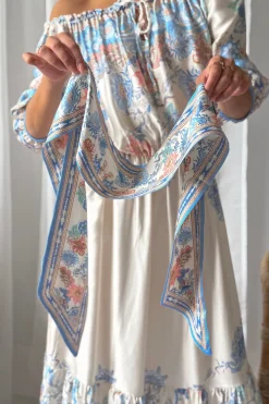 Eloise huivi, magic villa light blue
