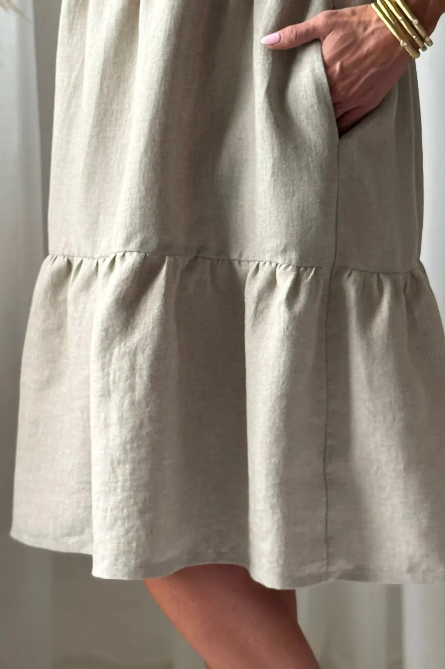 Emilia pellavamekko, natural