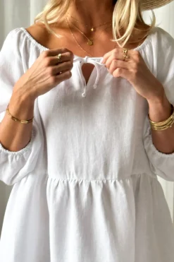 Emilia pellavamekko, valkoinen