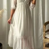 Jaqueline silkkiviskoosimekko, beige