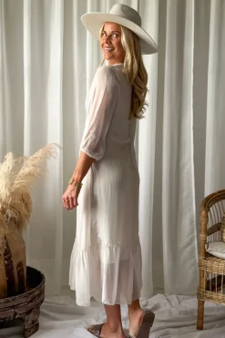 Jaqueline silkkiviskoosimekko, beige