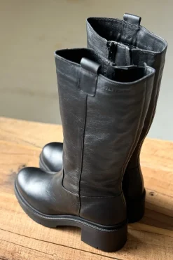 Jill bootsit, musta