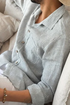 John pellavapaita, blue stripe