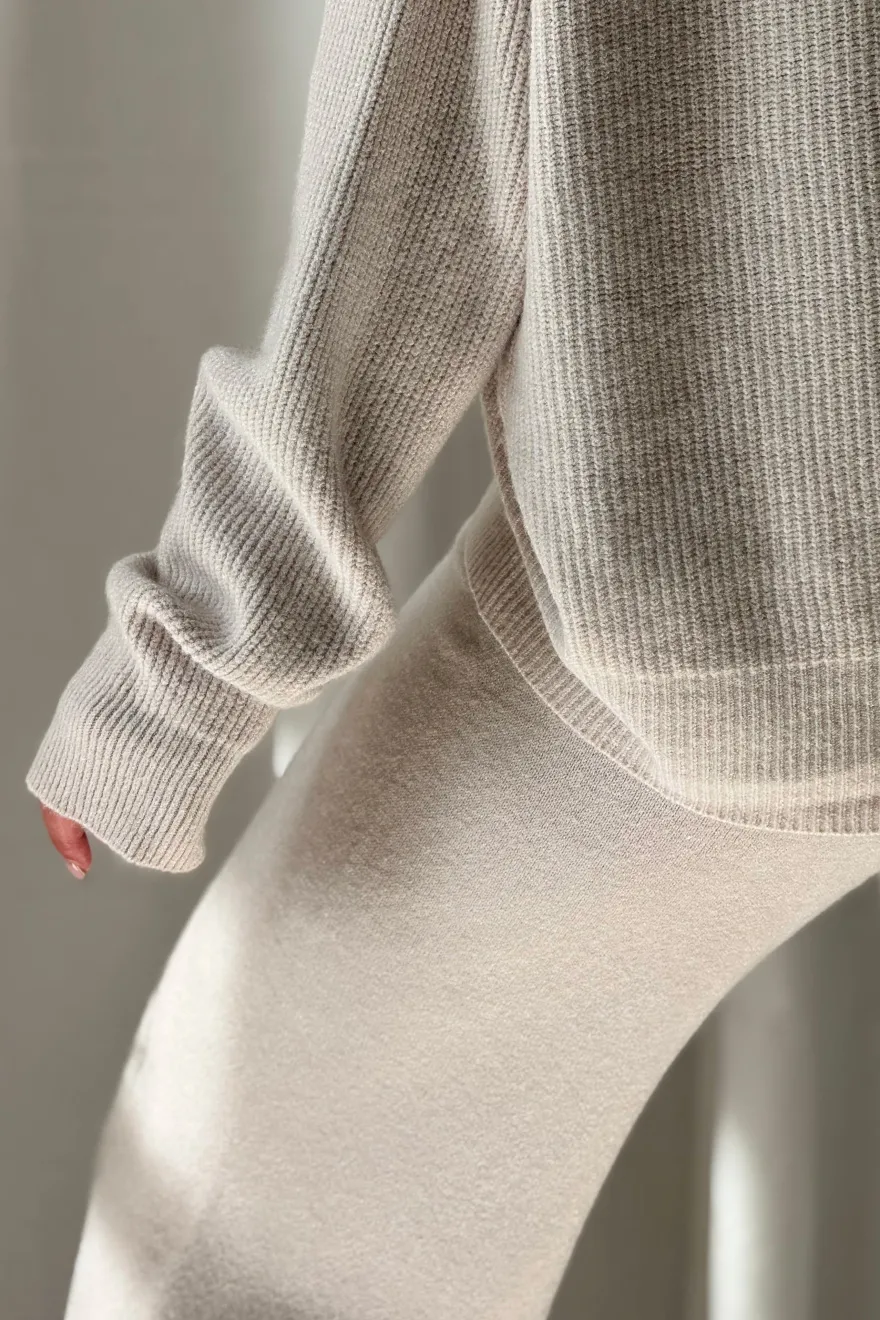 Lounge neulehousut, light beige