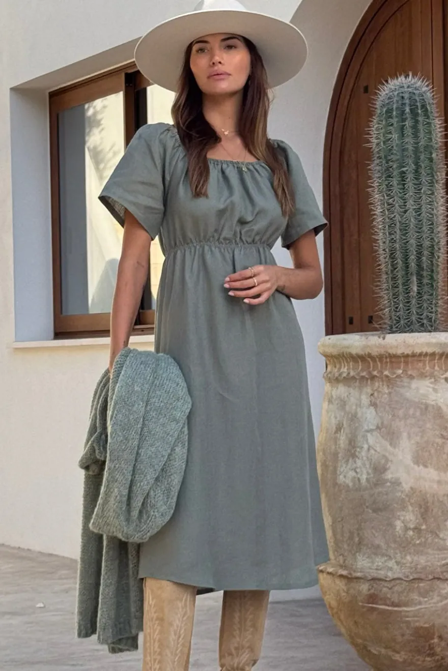 Marbella pellavamekko, camo