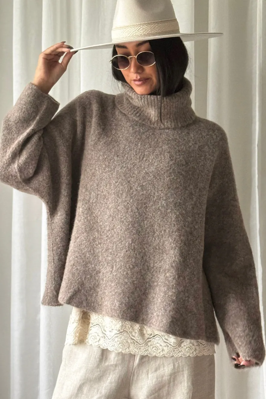 Marlene alpakkasekoitepooloneule, taupe