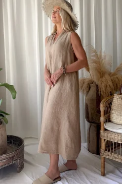 Mila pellavamekko, safari