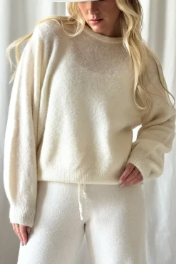 Montine neule, luonnonvalkoinen