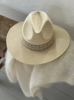 Pasadena sombrero, natural