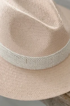 Pasadena sombrero, vaaleanpunainen