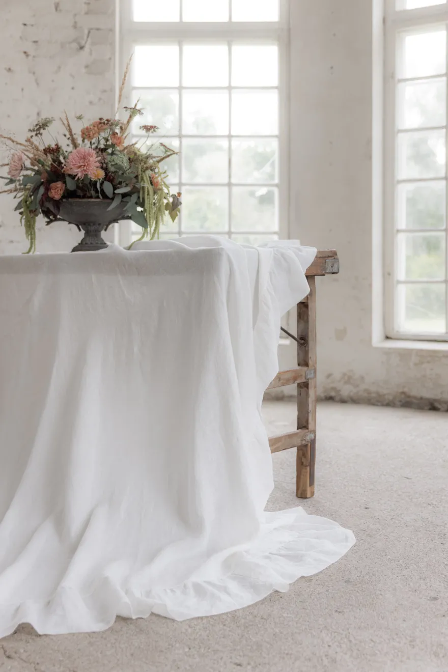 Provence pellavapöytäliina, antique white