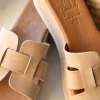 Serraje paksupohjaiset pistokkaat, beige