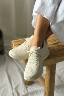 Slip-in sneakerit, nude beige