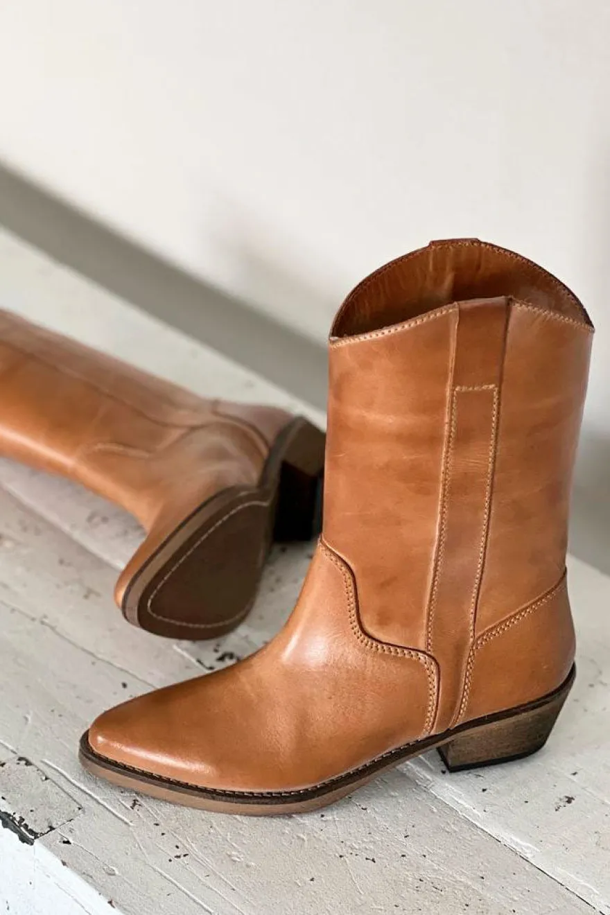 Tracy bootsit, dark tan