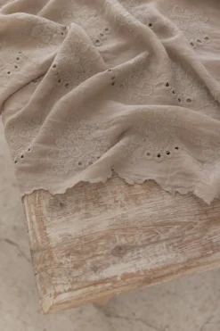 Vintage pellavapöytäliina, cashmere